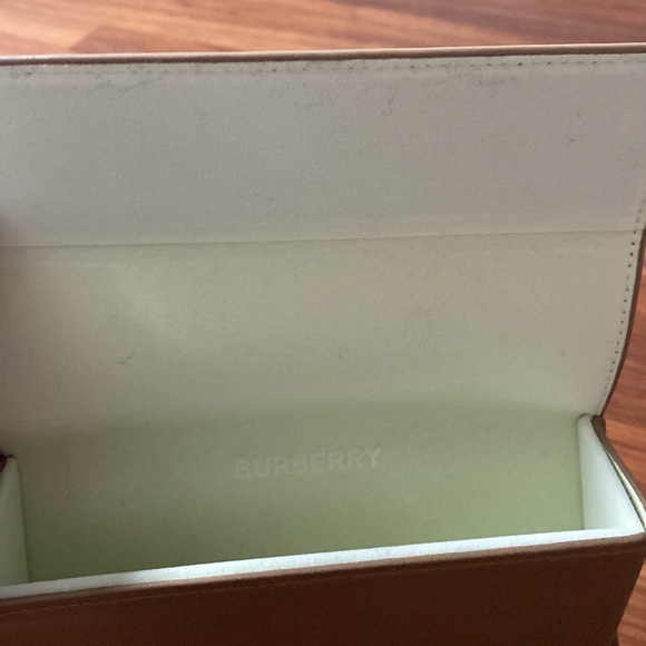 SALE! Burberry glasses - Picture 6 of 6